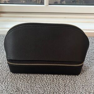 NWOT: Brouk & Co Dual Travel Organizer for Cosmetics and Jewelry (Black)